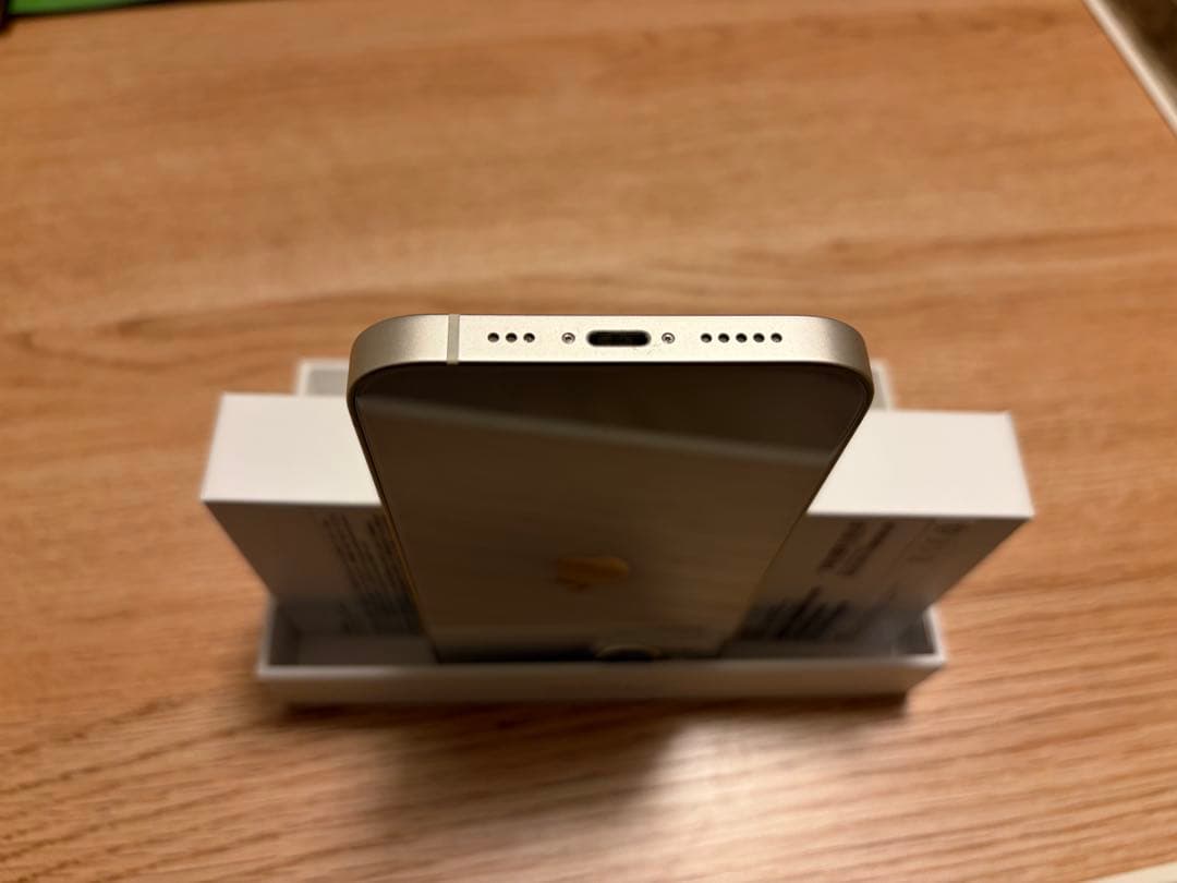 iPhone14 128GB スターライト