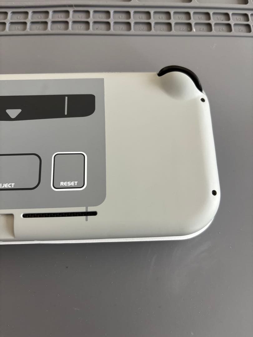 Nintendo Switch Lite本体　カスタム品　外装スーファミ仕様