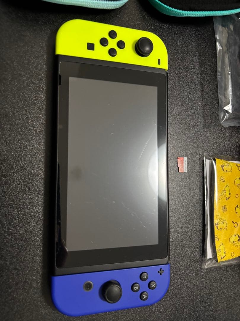 Nintendo Switch と周辺機器のセット