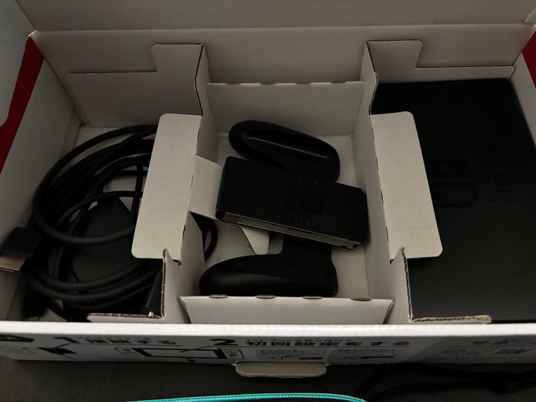 Nintendo Switch と周辺機器のセット