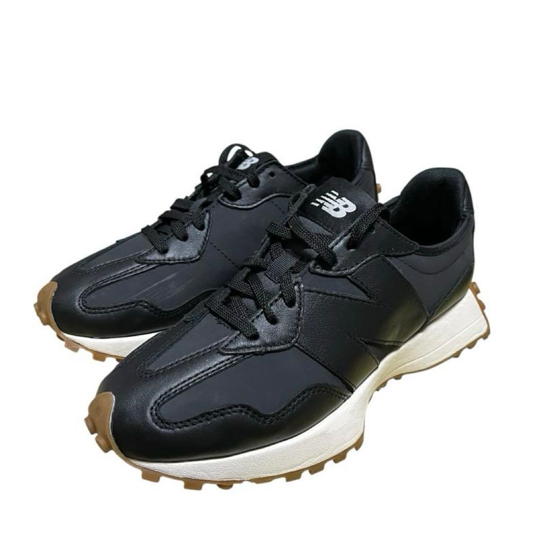 ニューバランス 327 WS327LB ブラック　24.0
