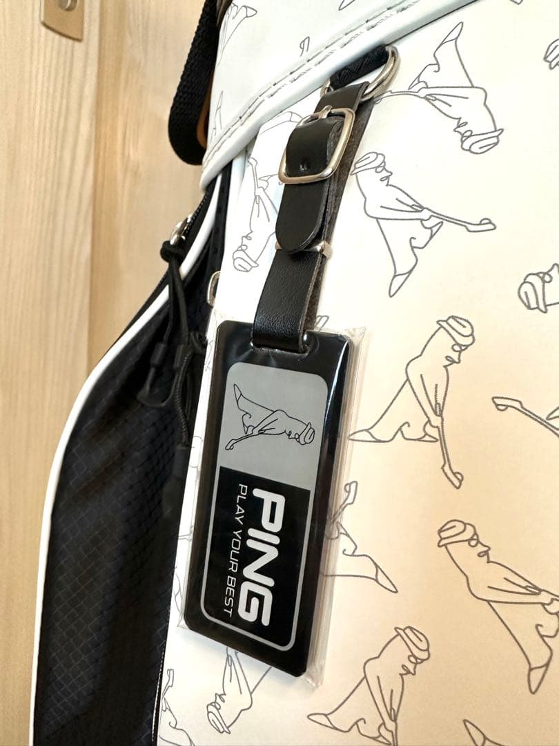 新品／未使用品｜PINGピン｜ゴルフキャディバッグ 9型ホワイト／ブラック