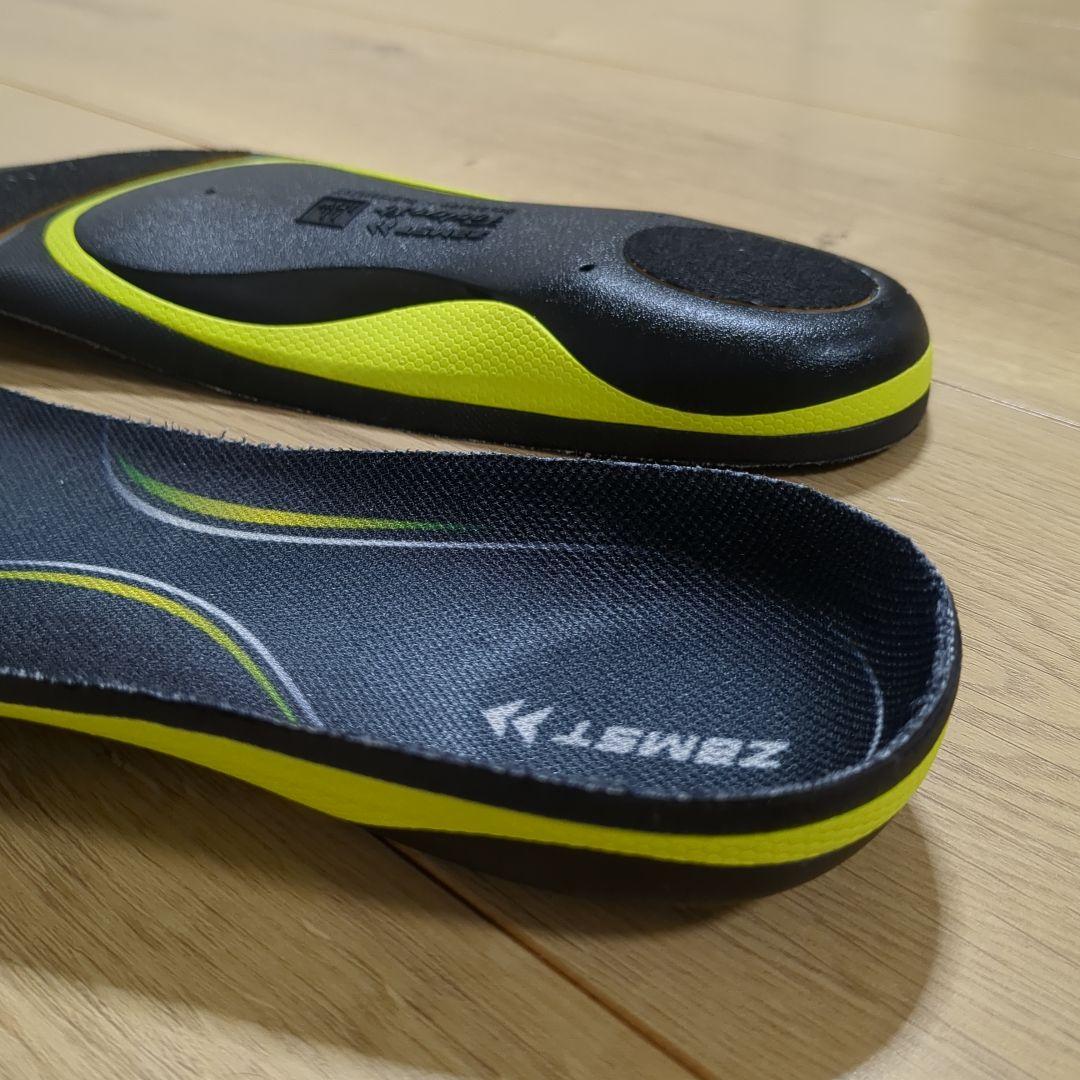 ASICS　バレーボールシューズ