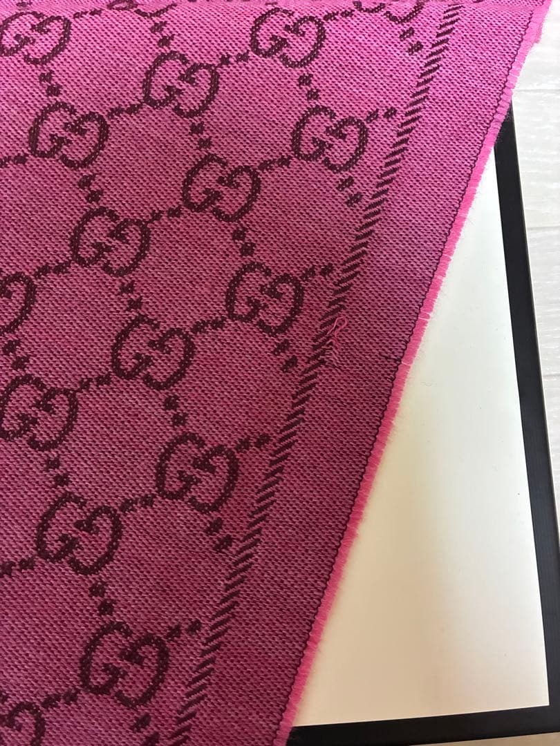 GUCCI GG柄ストール