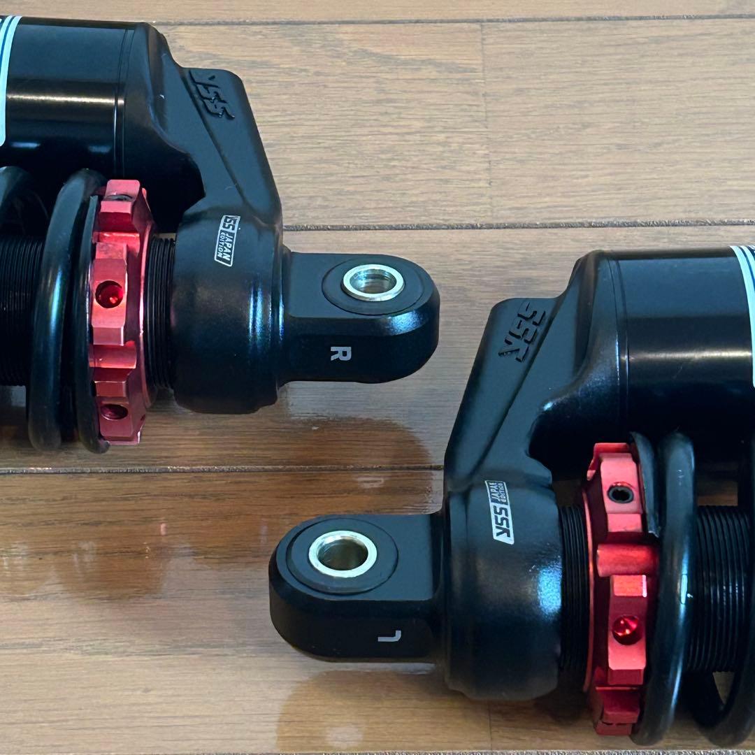 中古　YSS リアツインショック【TG ブラック／レッドシリーズ】　xmax