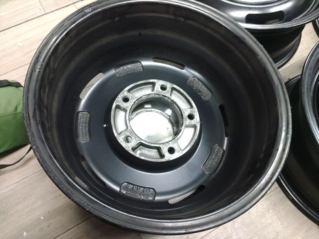 クロスカントリー ランクル76 100 ホイール 16×6.5J 5H 150