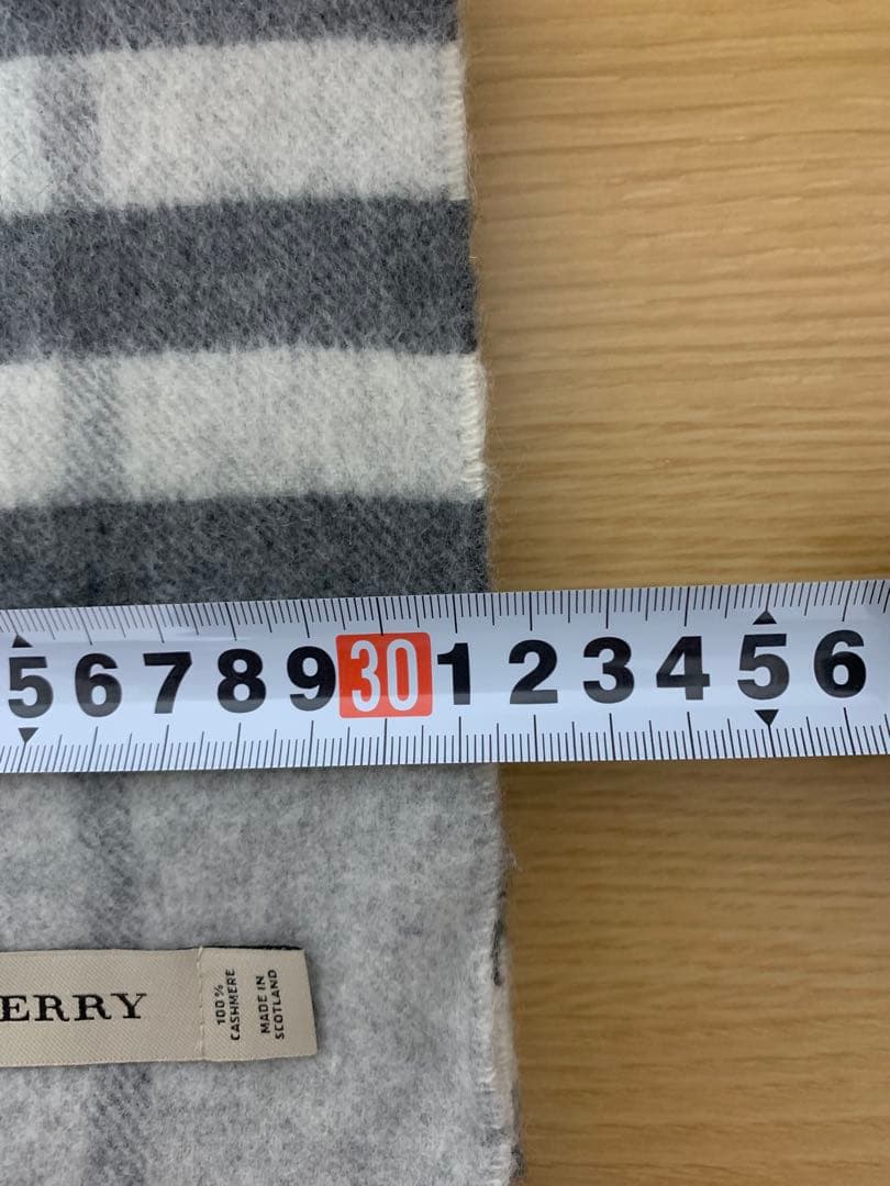 【美品】バーバリー　カシミヤマフラー