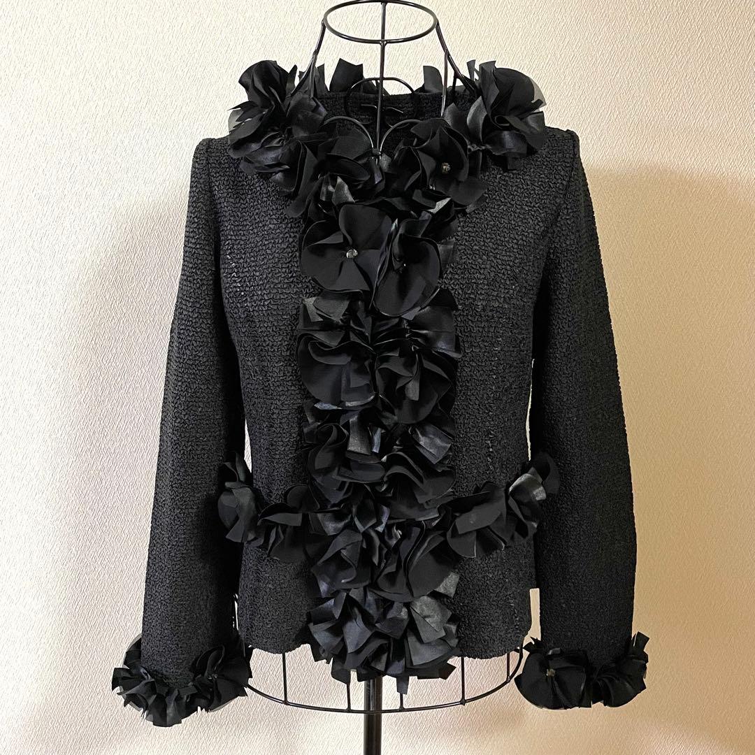 極美品♪ノコオーノノーカラージャケット ブラック スナップボタン フリル 42