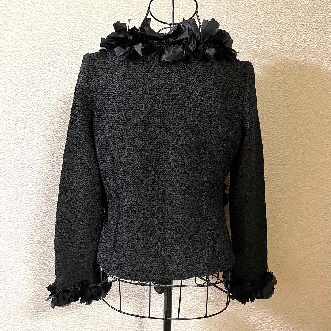 極美品♪ノコオーノノーカラージャケット ブラック スナップボタン フリル 42
