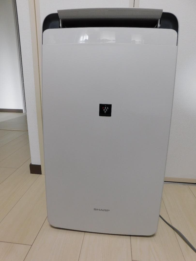 SHARP除湿機　 CV-J120W　2019年製