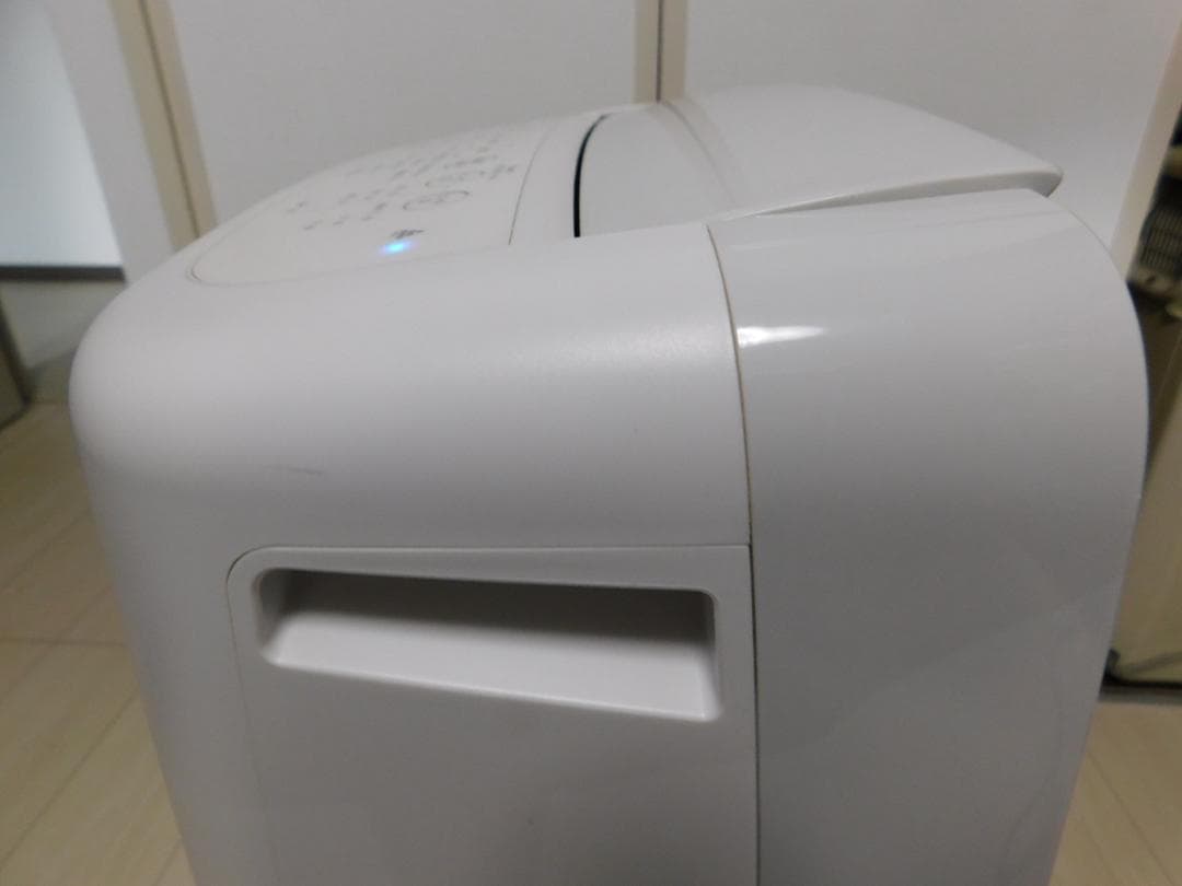 SHARP除湿機　 CV-J120W　2019年製