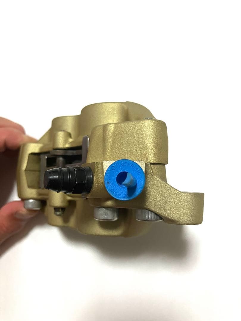 brembo 前後ブレーキキャリパー ゴールド