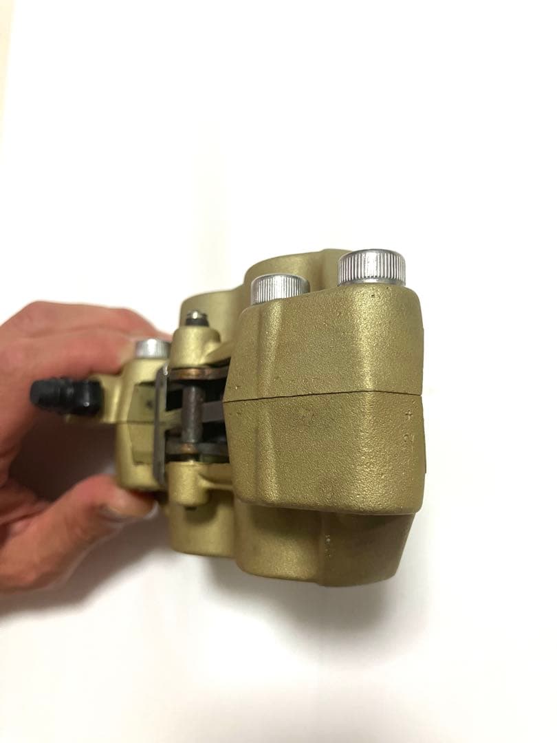 brembo 前後ブレーキキャリパー ゴールド