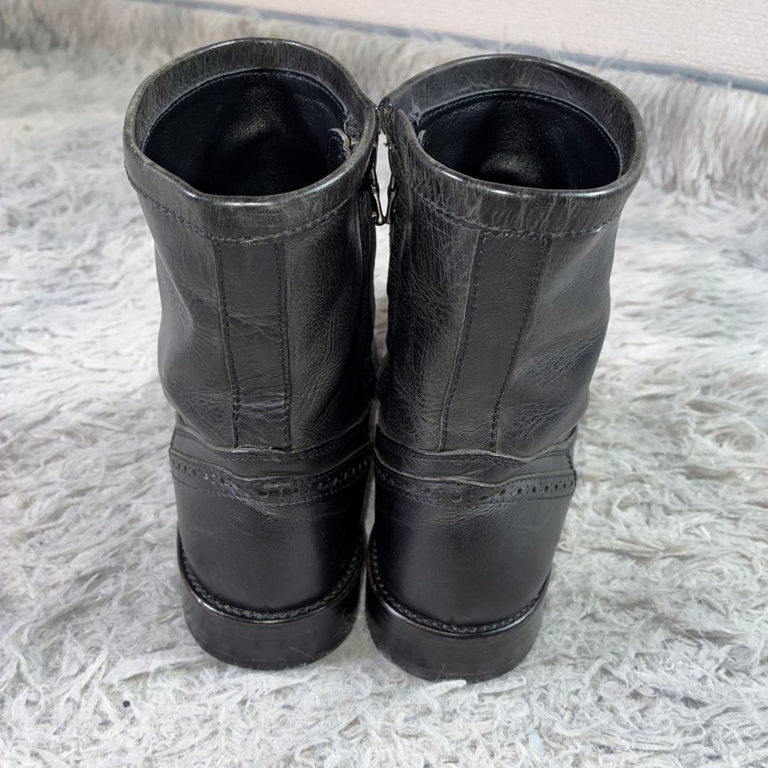 1319RINGHIO サイドジップ ブーツ ミドル メダリオン レザー