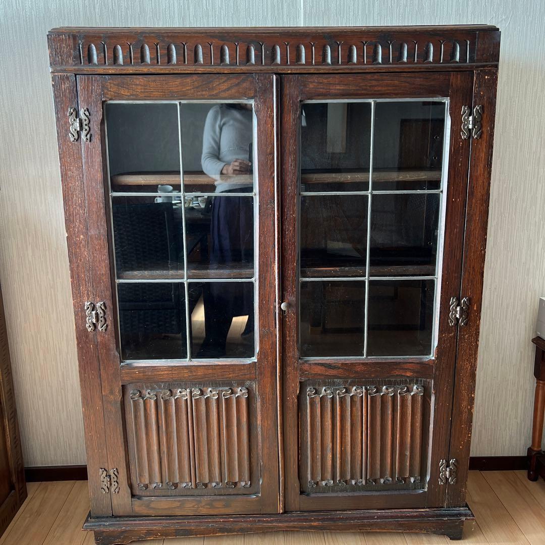 イギリスアンティーク　ディスプレイキャビネット　ブックケース