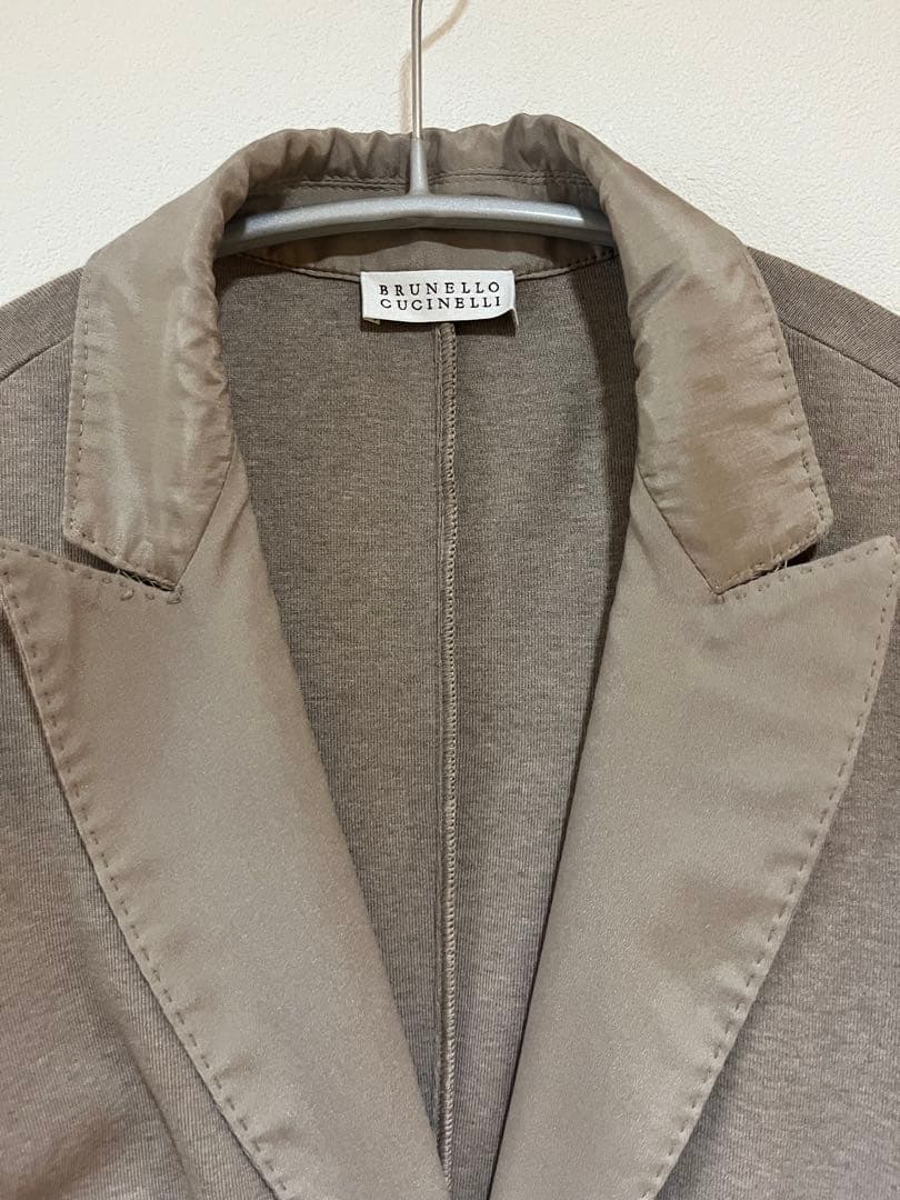 ブルネロクチネリBRUNELLO CUCINELLI テーラードジャケット