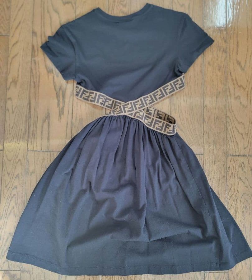 Fendi フェンディ FFロゴ カットアウトワンピース