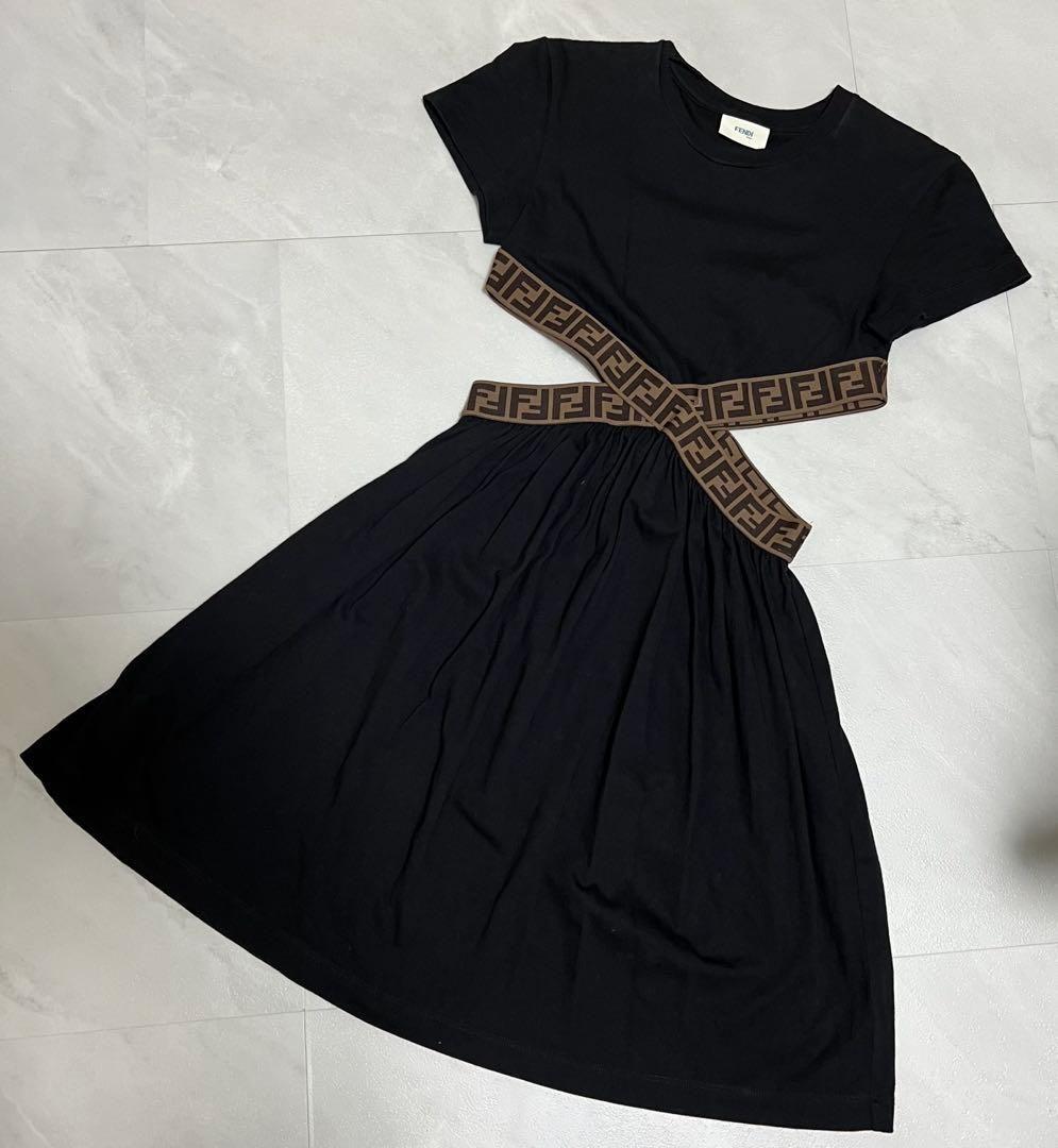 Fendi フェンディ FFロゴ カットアウトワンピース