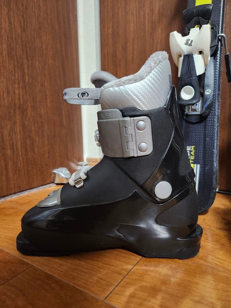 子供用スキーセット　スキー板　97cm　 ブーツ　19.5cm　ストック80cm