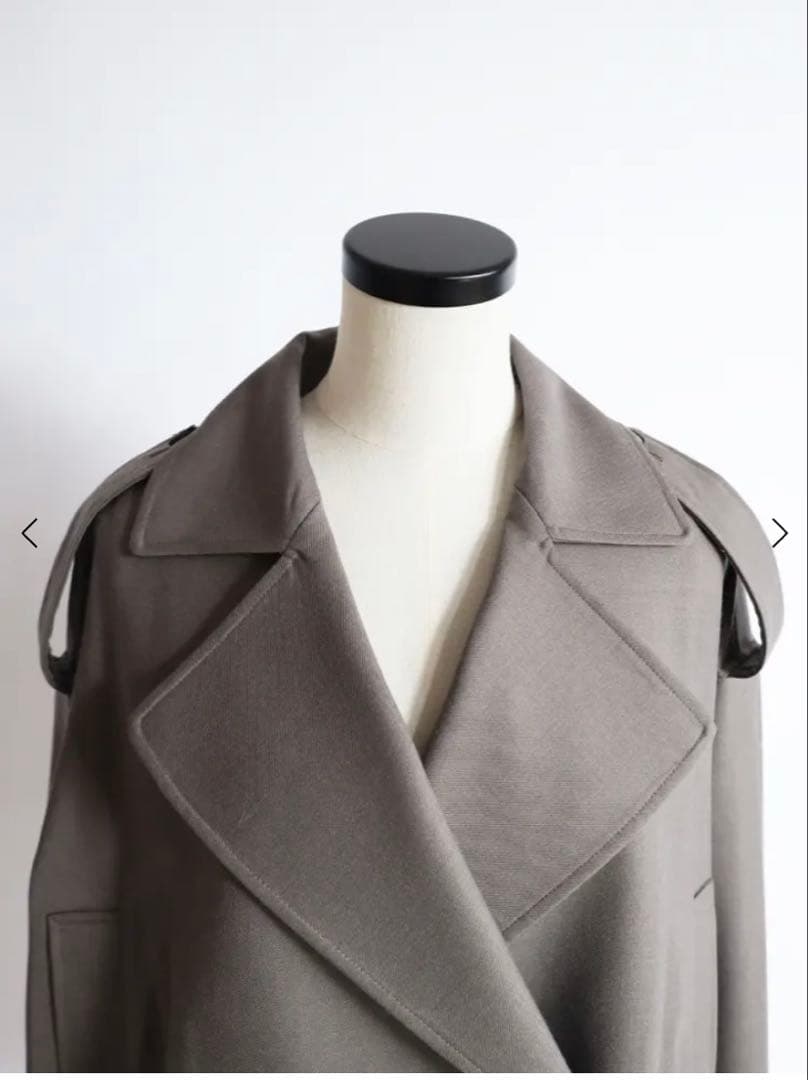 新品タグ付き　ヤマダヤ　Aga ショートトレンチコート クロップド