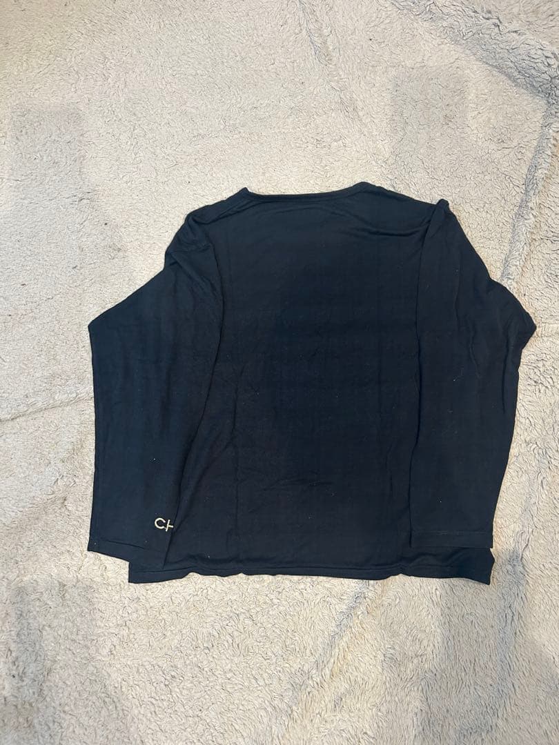 CHANEL PARIS ロゴ入り ブラック長袖Tシャツ