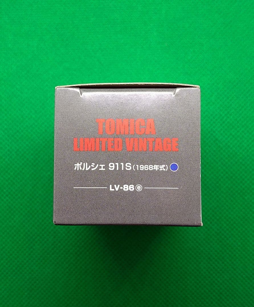 トミカ リミテッド ビンテージ　ポルシェ 911S (1968年式)