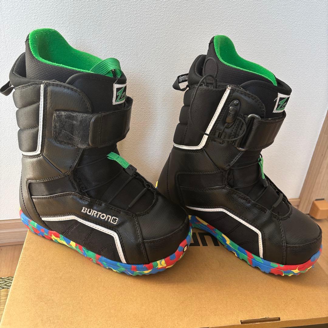 バートン子供用ブーツ　ZIP LINE 24 kids youth