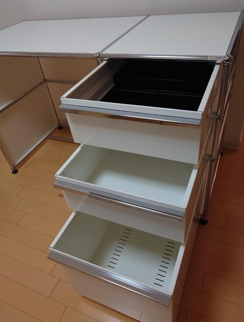 【スクーデリア】USM Haller デスク ホワイト 引き出し3段 美品