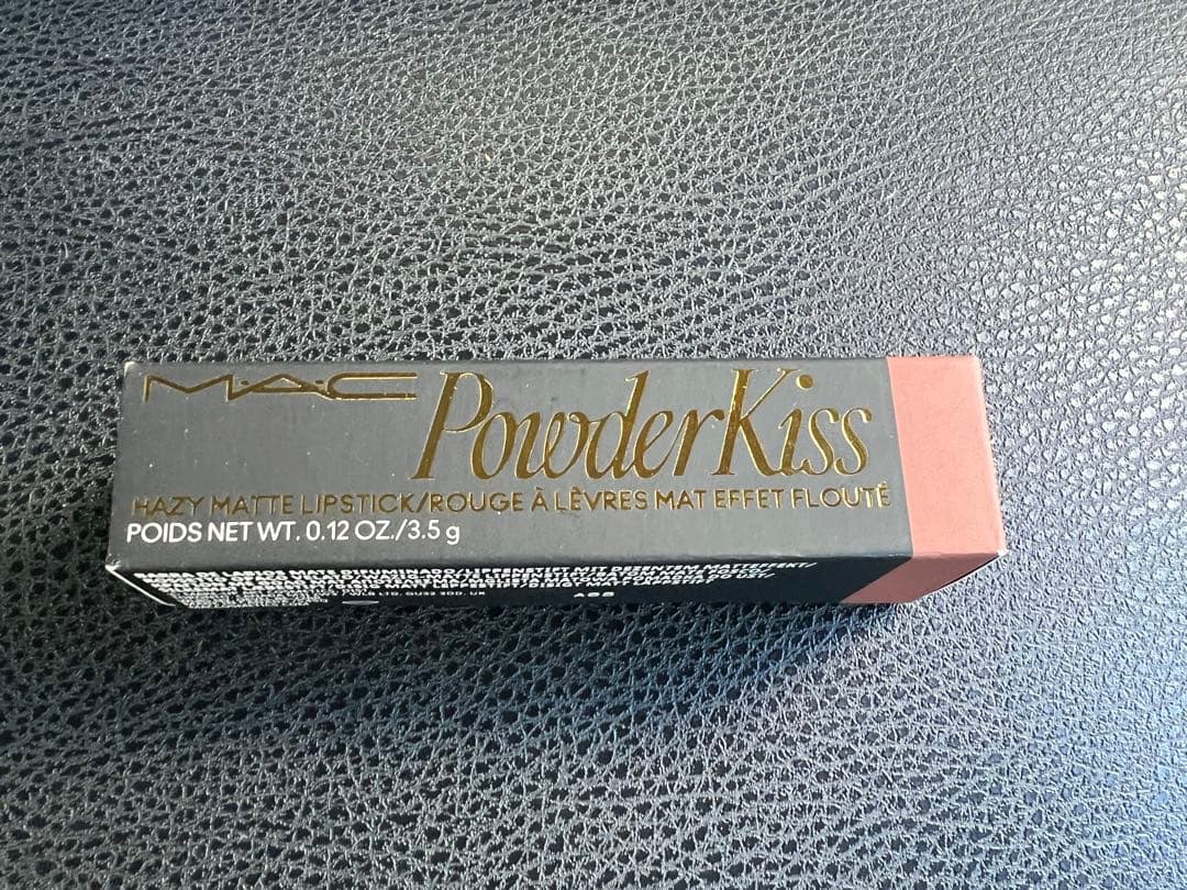 チョコプロフ読んで MAC パウダーキスヘイジーマットリップスティック
