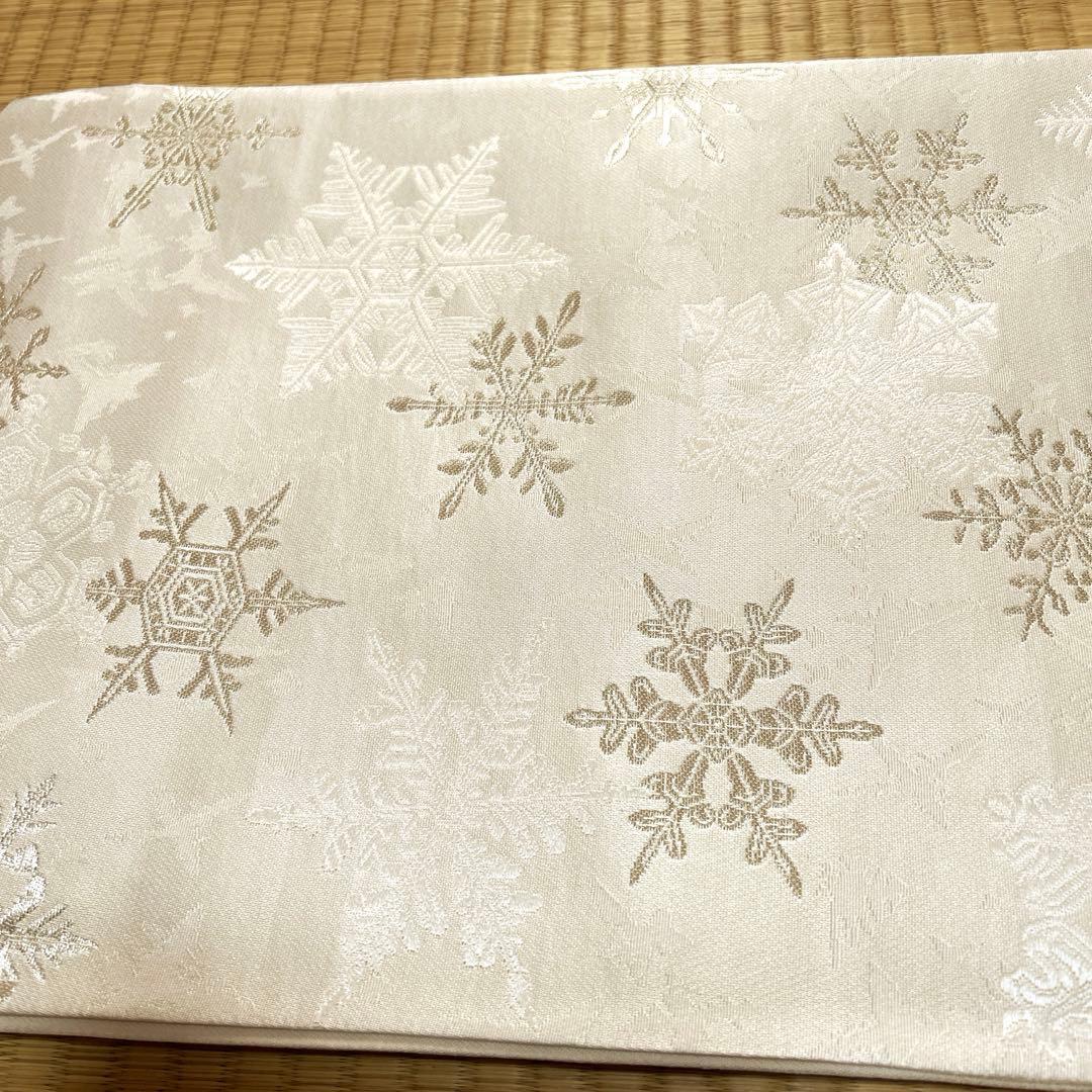 西陣織袋帯未仕立品 大光　白地雪結晶六通柄 正絹　新品　仕立て代込
