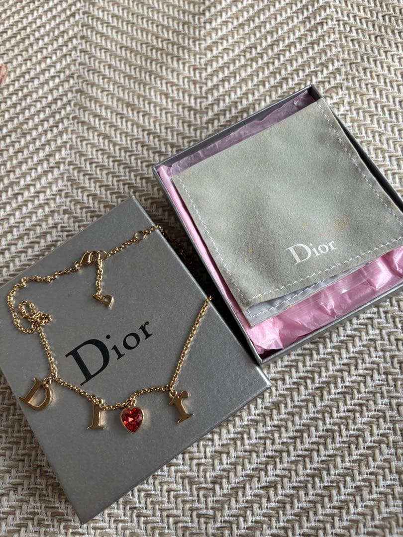 Dior ハートロゴチャームネックレス ディオール