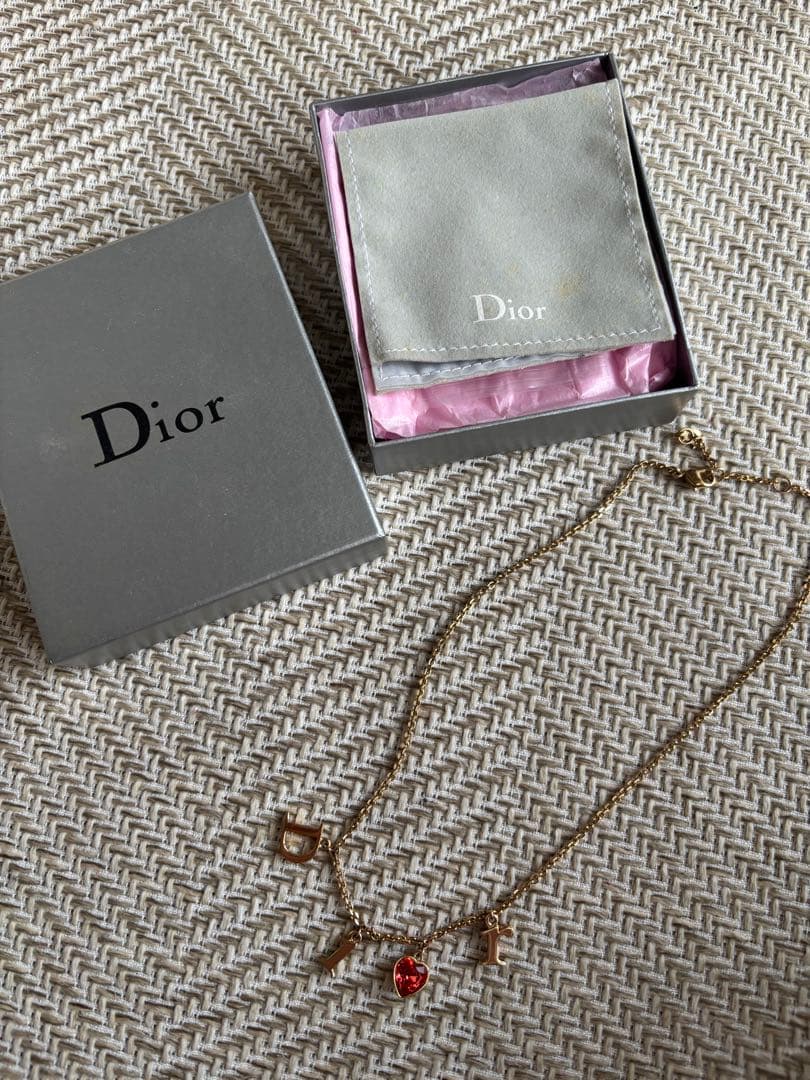 Dior ハートロゴチャームネックレス ディオール