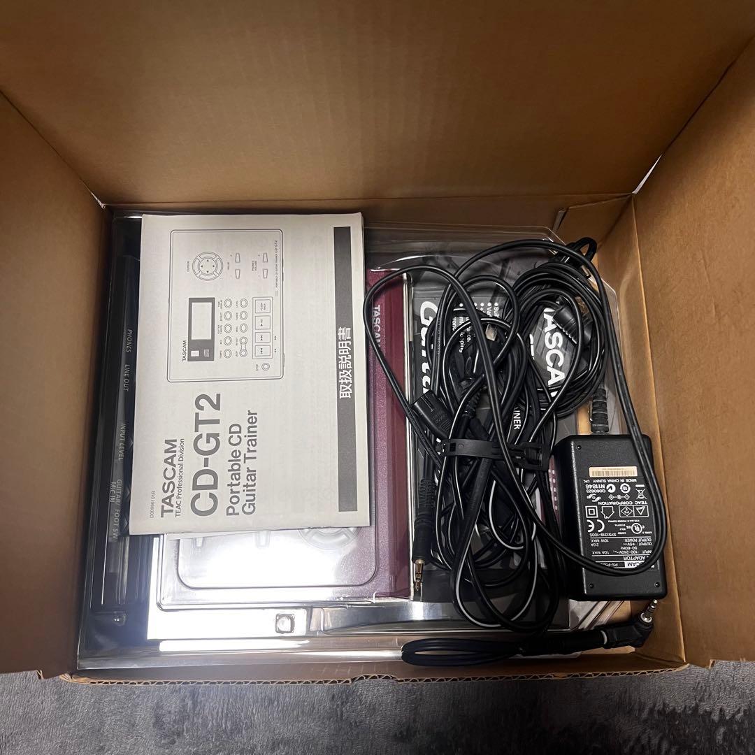 TASCAM CD-GT2 ポータブルギタートレーナー