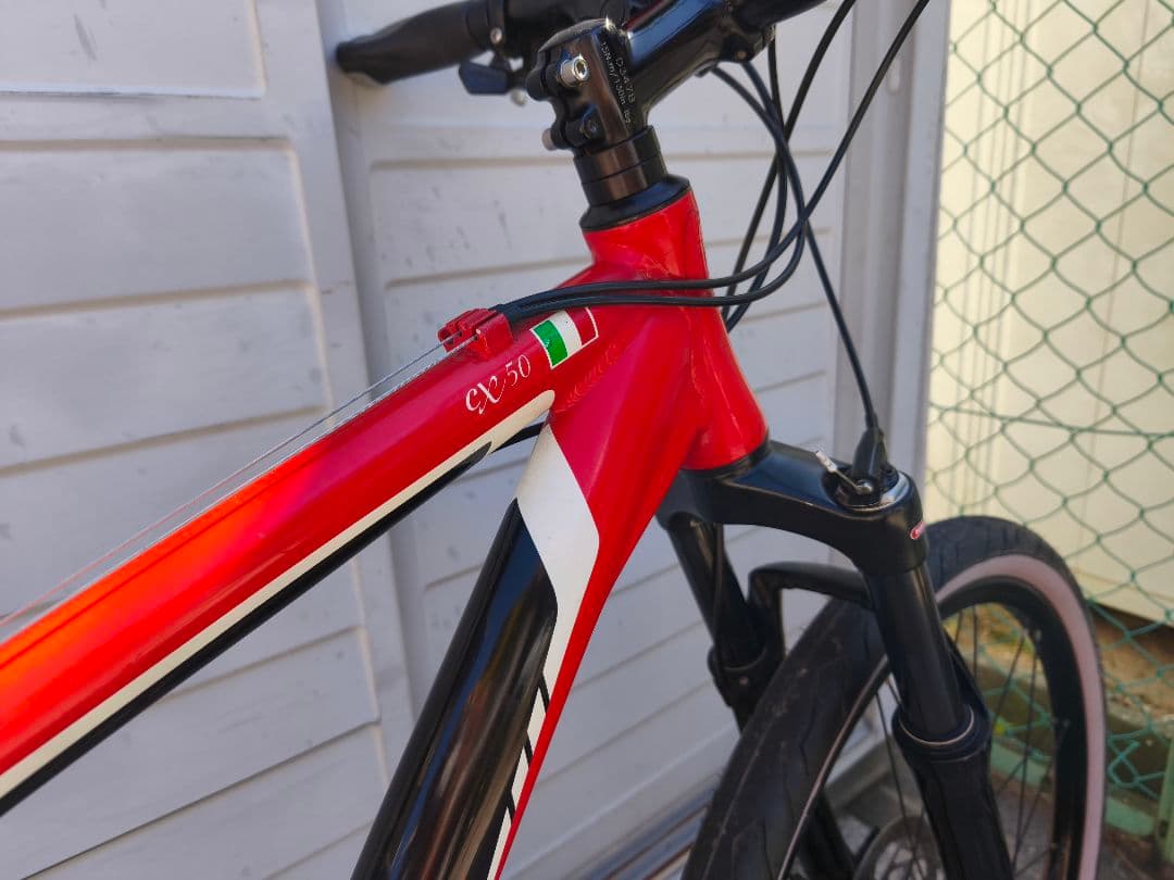Ferrari マウンテンバイク 黒/赤