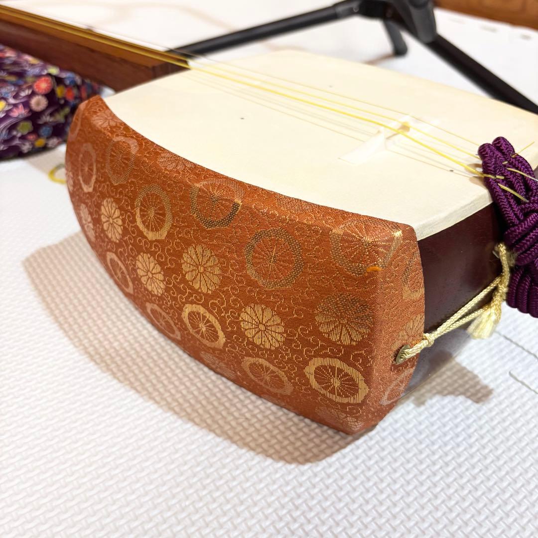 三味線 中棹 丸内胴 山サワリ 鼈甲バチ 犬皮