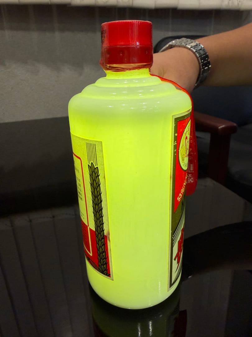 貴州茅台酒 飛天牌 正規品 箱付 500ml 53度 (2006年6月製造分)