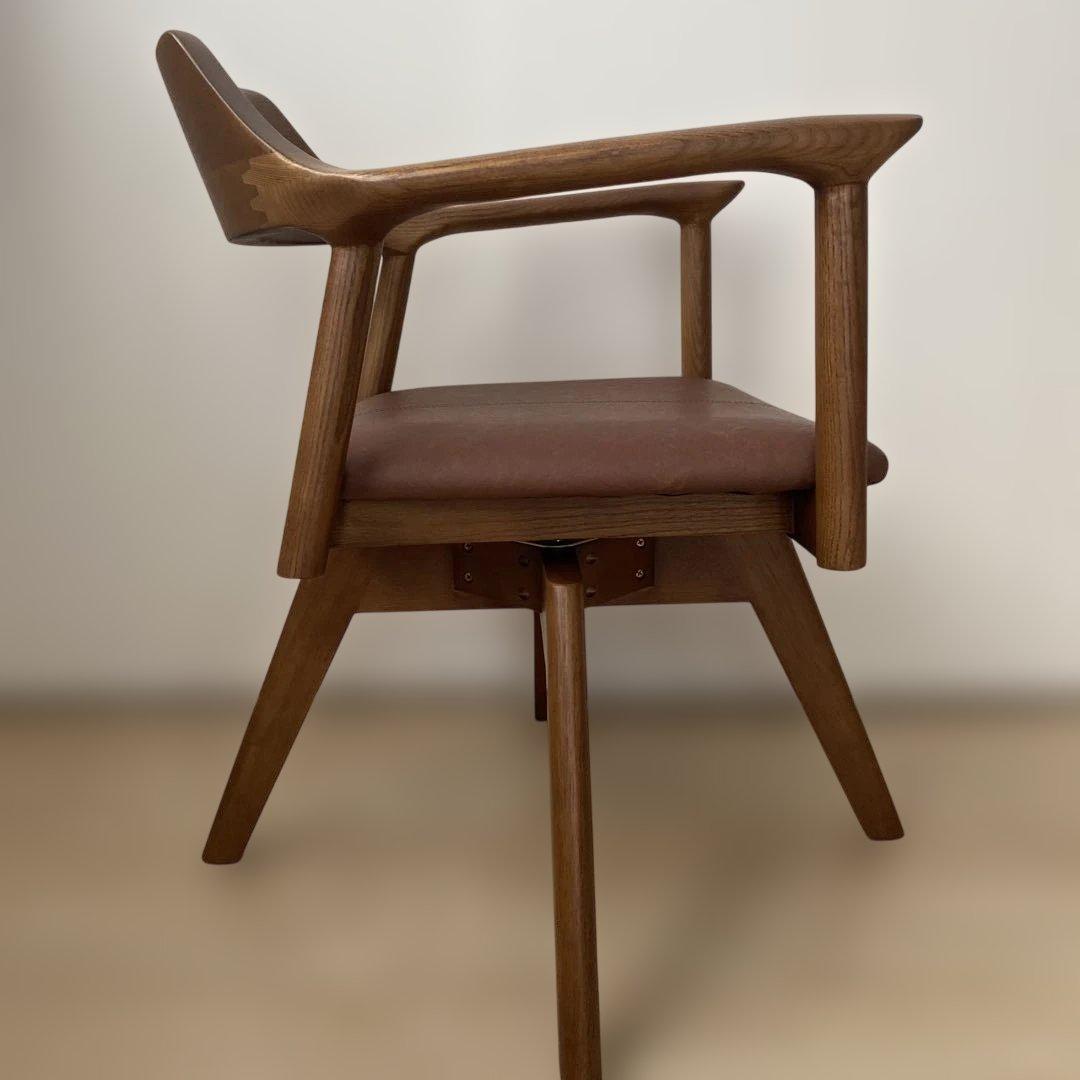 【新品同様】 ダイニングチェア　YT-010 回転式　椅子