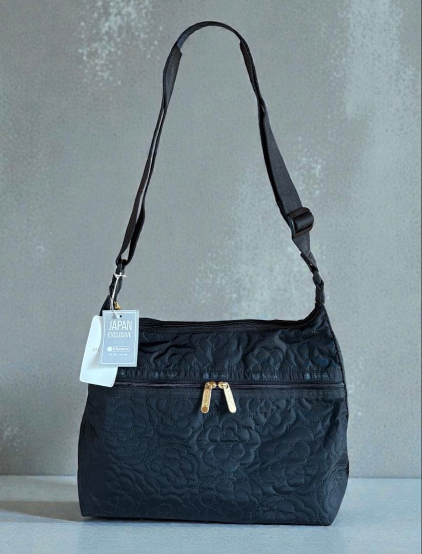 未使用 【LeSportsac 】ラージホーボ　ショルダー　パフィーブロッサムズ