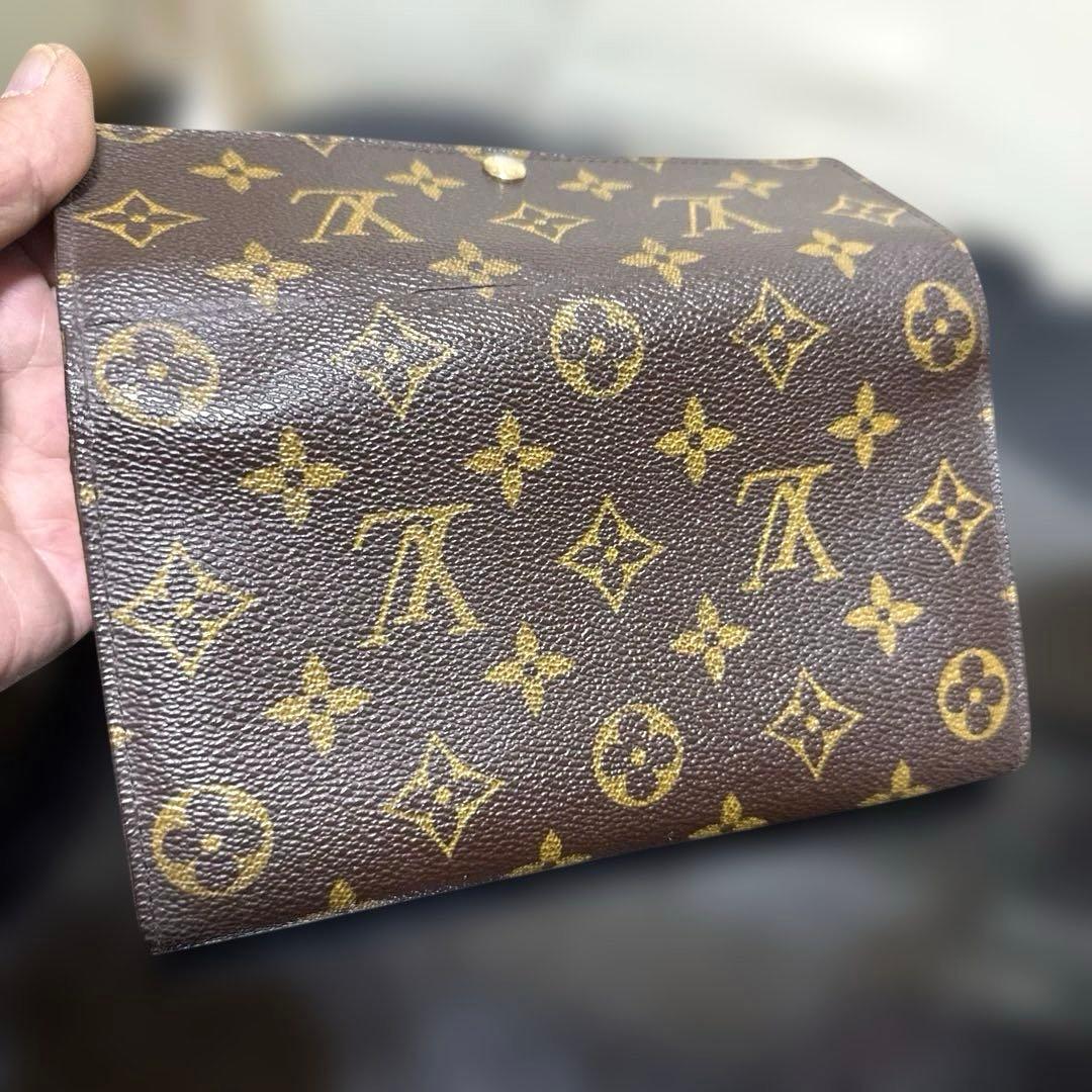 12☆外観美品/優良品♪カード10枚タイプ☆サラ長財布