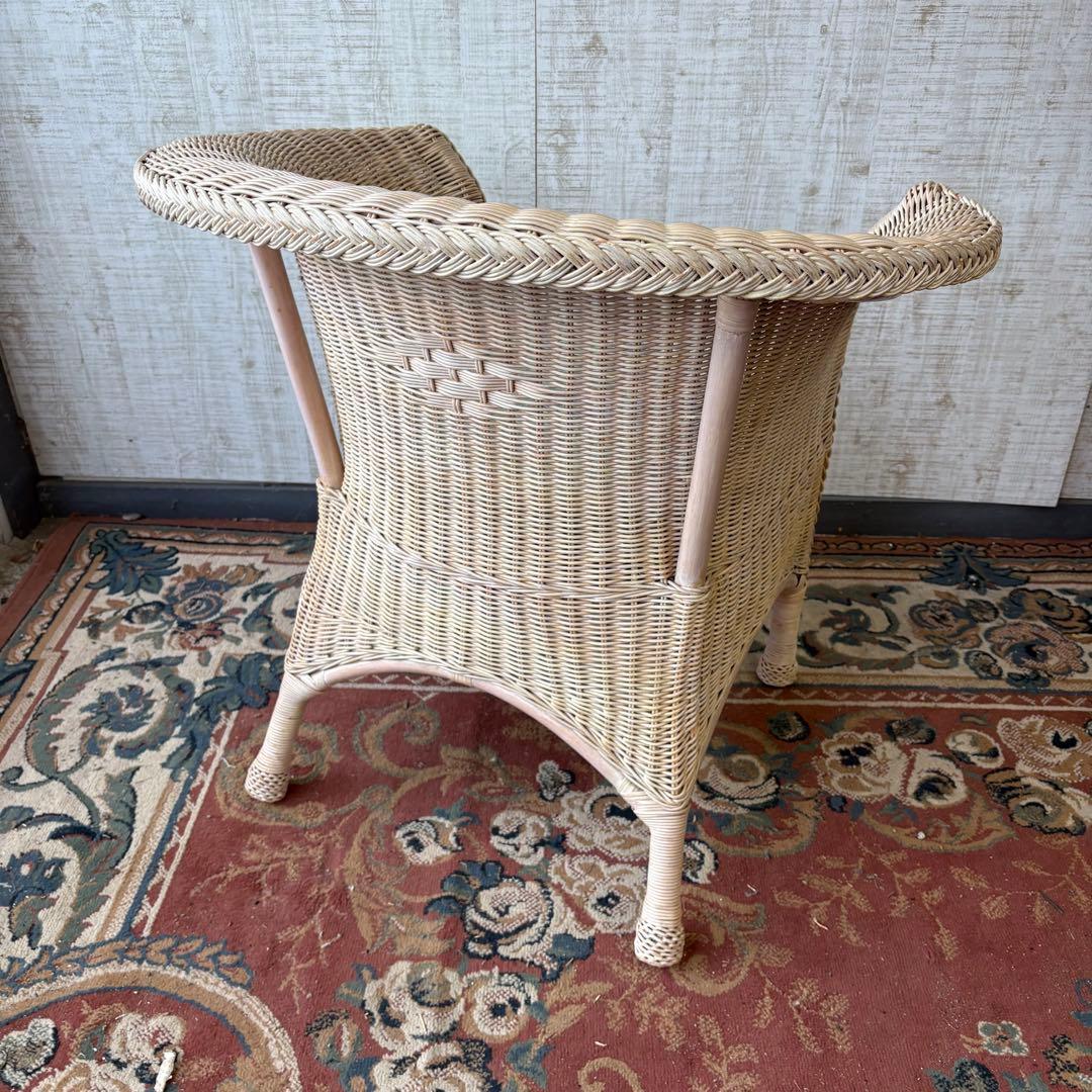 ②昭和レトロ ヴィンテージ ラタンダイニングチェア 花柄クッション アームチェア