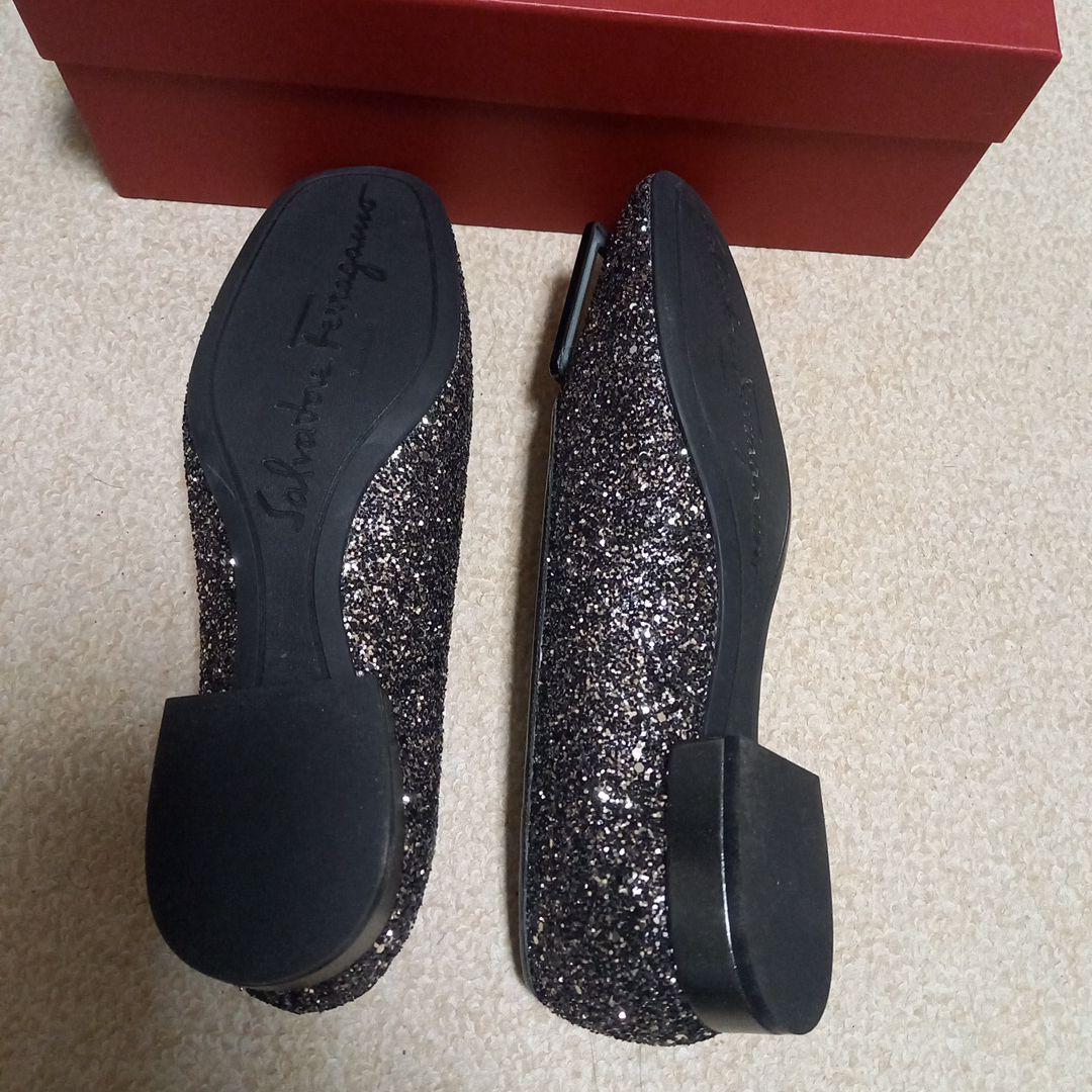 Salvatore Ferragamo フラットシューズ ブラック・グリッター
