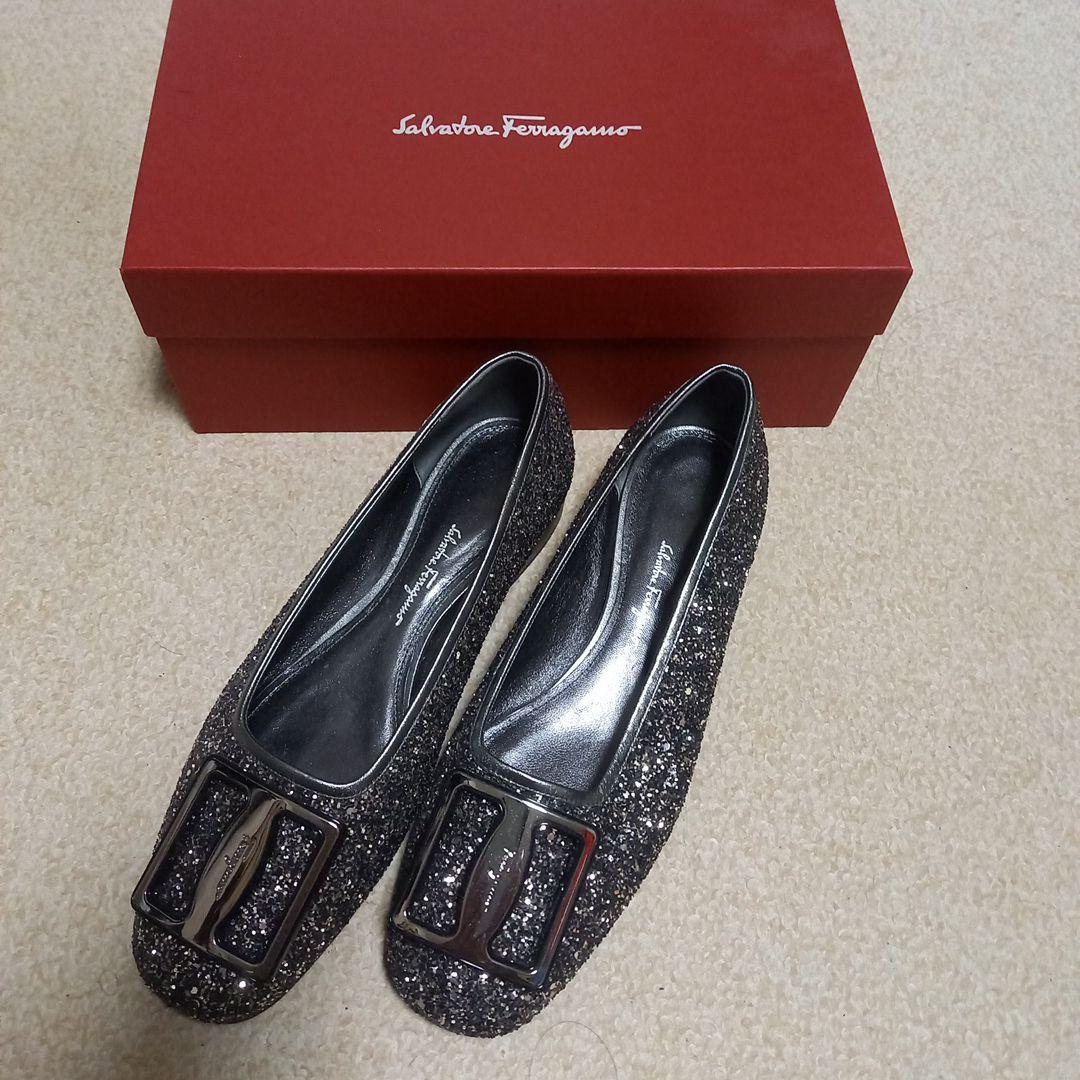 Salvatore Ferragamo フラットシューズ ブラック・グリッター