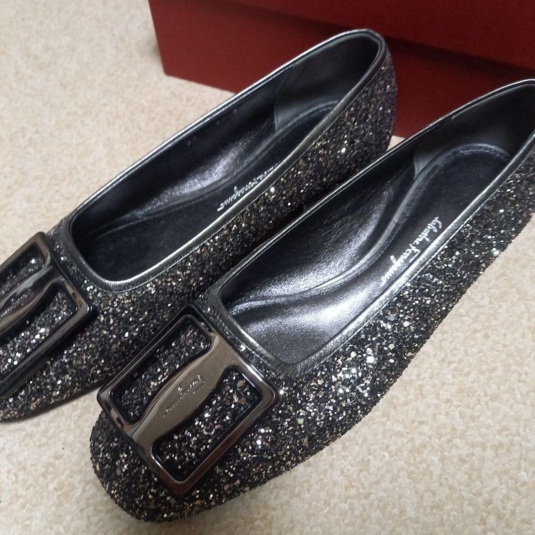 Salvatore Ferragamo フラットシューズ ブラック・グリッター