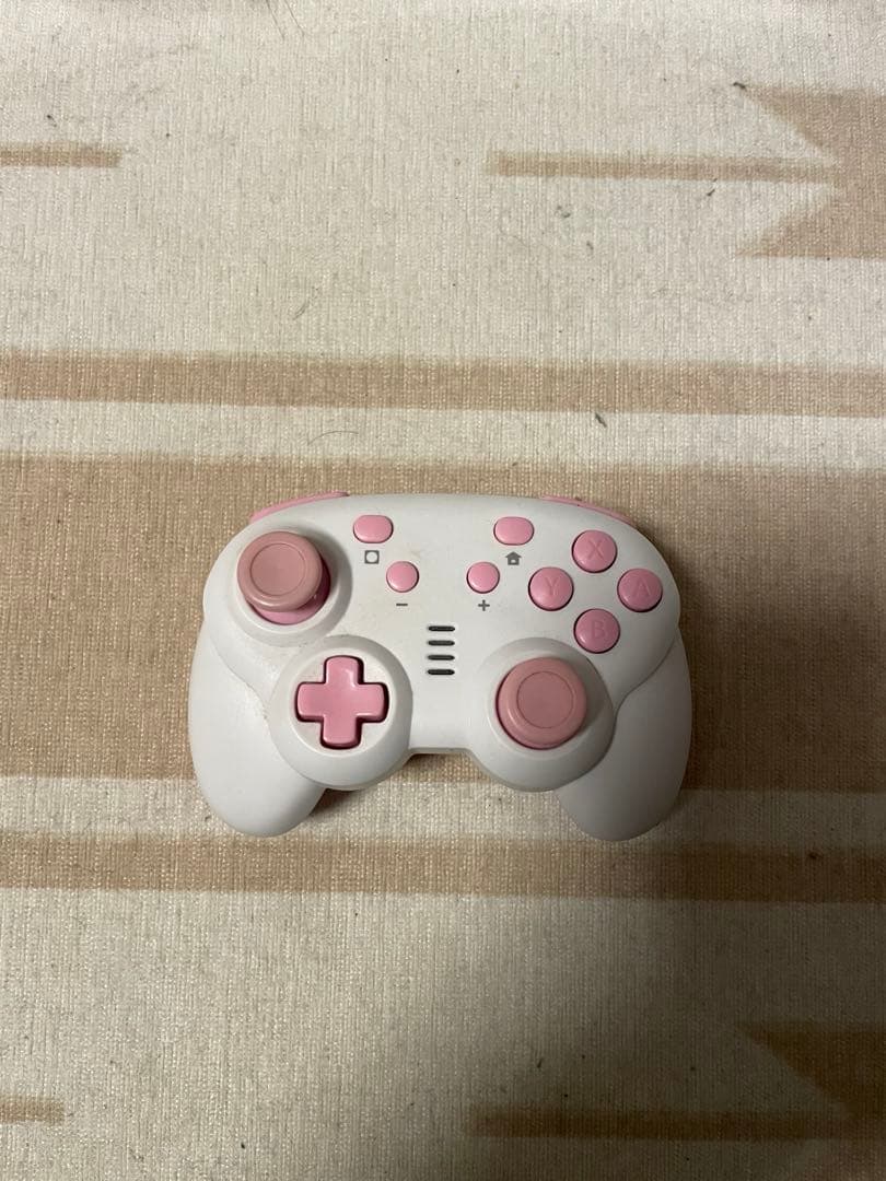 NintendoSwitch本体　マリオカート8➕コントローラ　早いもの勝ち❗️