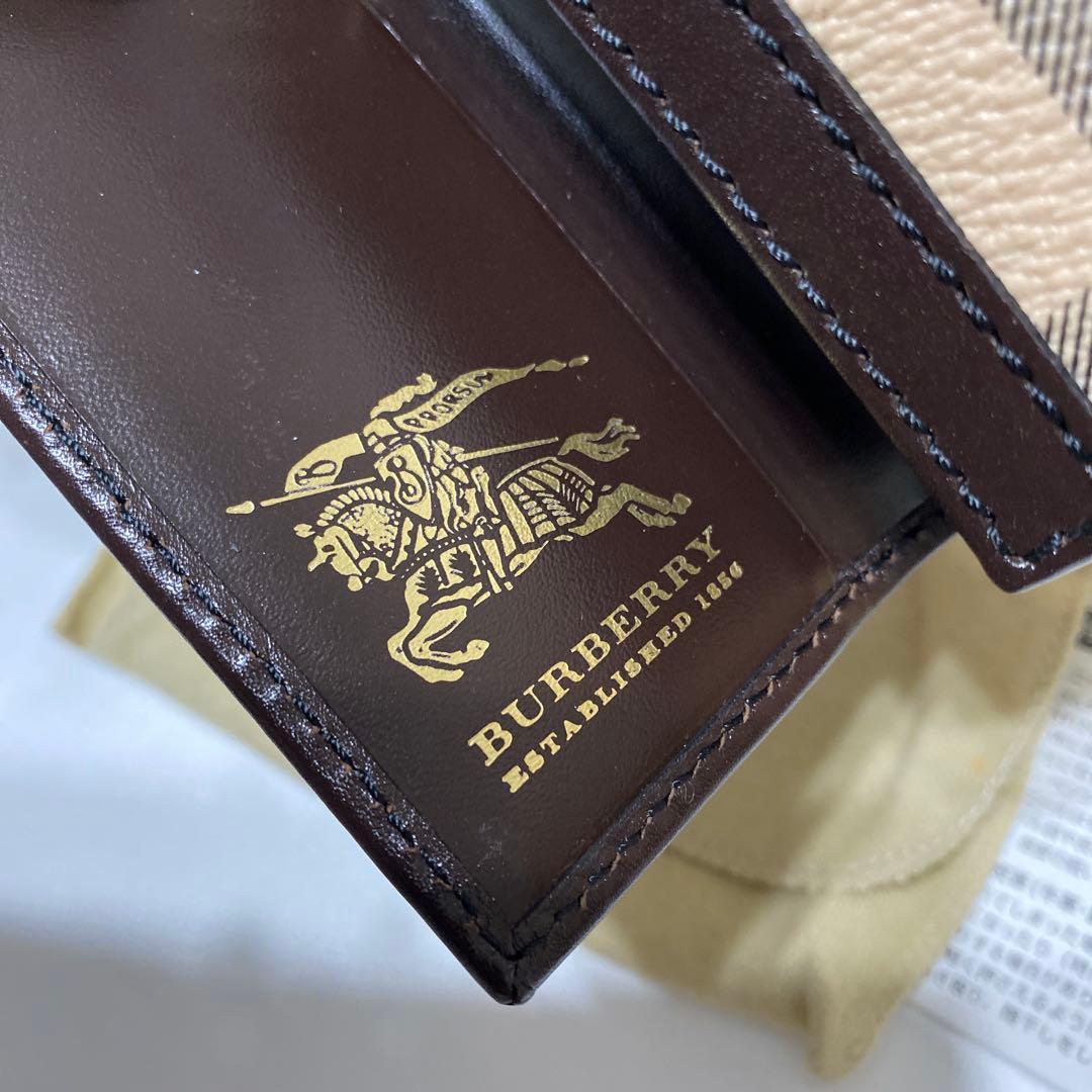 未使用　バーバリー　BURBERRY　6連キーケース　PVCレザー　チェック柄