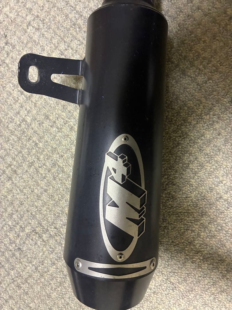 M4 ブラック マフラー