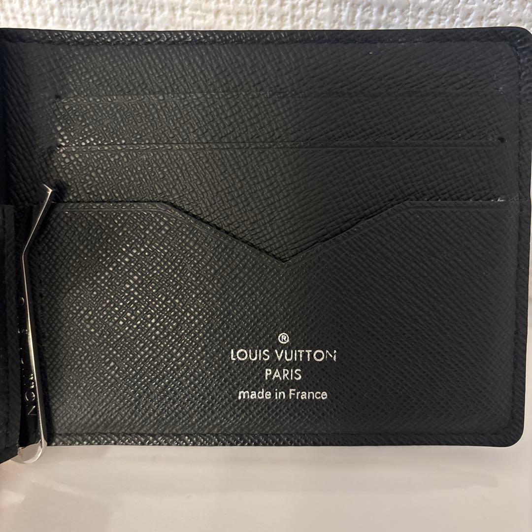 LOUIS VUITTON エピレザー マネークリップ ブラック