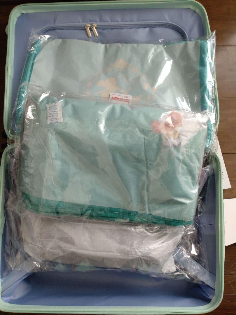 【新品】しまむら ちはる ディズニー アリエル キャリーケース付き５点セット