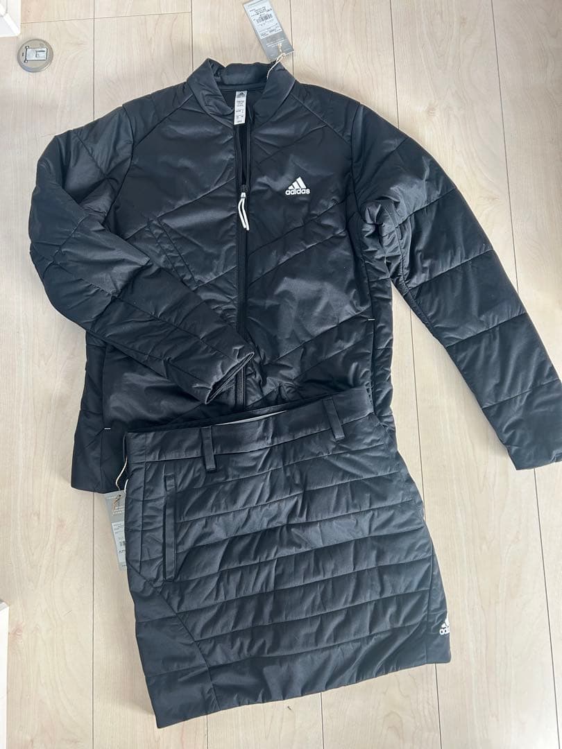 【新品】adidas ブラック ダウンセットアップHG8225