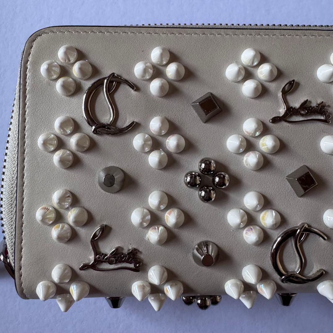 ルブタン　長財布